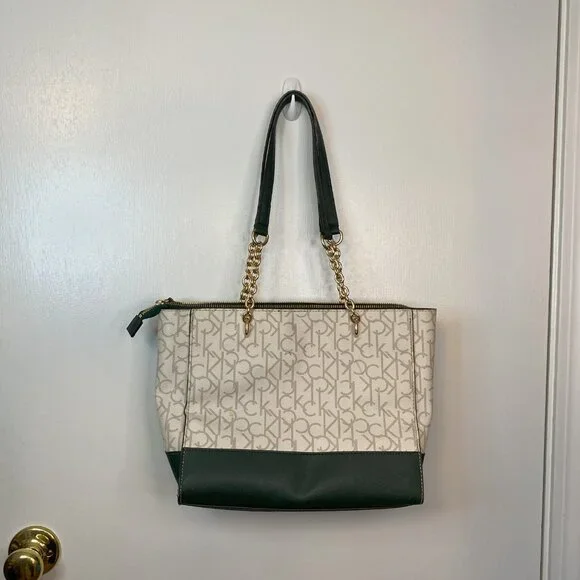 Calvin Klein Green and white shoulder bag - Picture 8 of 13